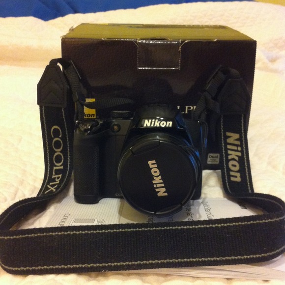 NIKON COOLPIX P500