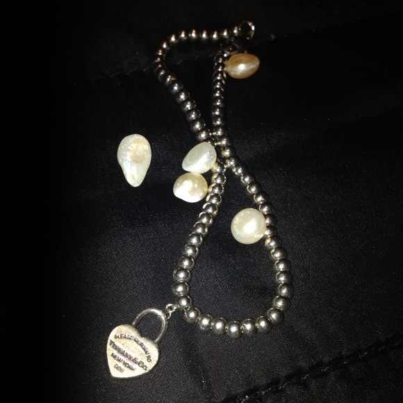 🌟🌟ONHOLD🌟🌟 Authentic Tiffany & Co bracelet