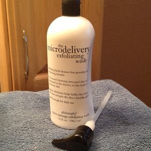 Brand New 32oz Philosophy Exfoliating Wash!