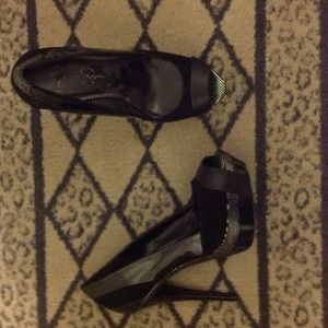 Jessica Simpson black/silver heels size 9 REDUCED!
