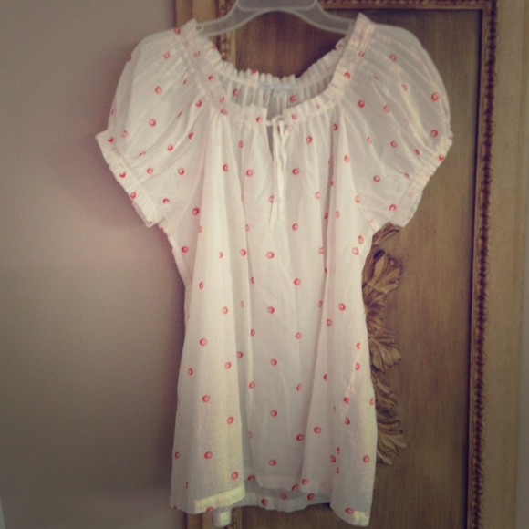 ** REDUCED** 🌺 Gap Peasant top 🌺