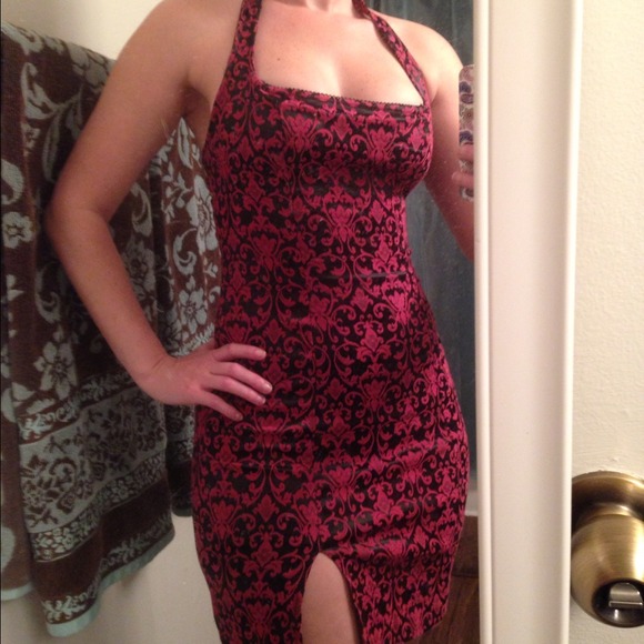 ❌SOLD❌Halter Dress