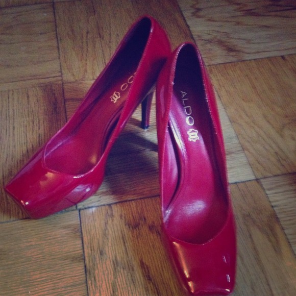 Red Aldo pumps