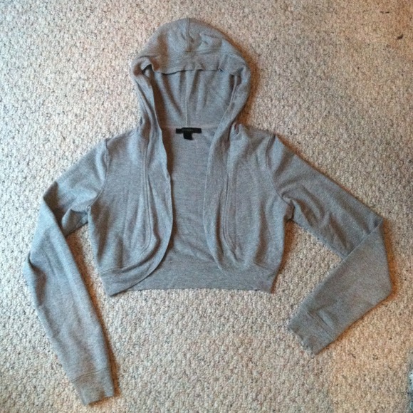 Light weight stretchy sweater