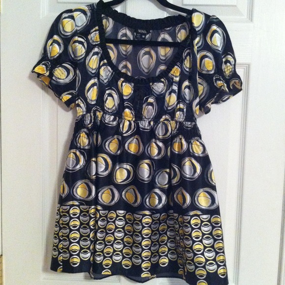 Ladies empire waist top