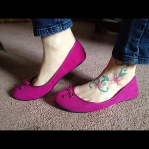 Reserved!!! Pink flats!