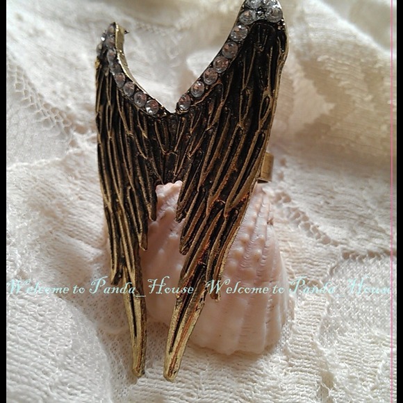 💕Ring, angel wings. Bronzed.