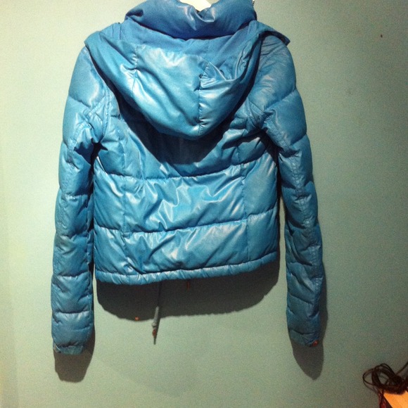 Blue coat - Picture 2 of 3