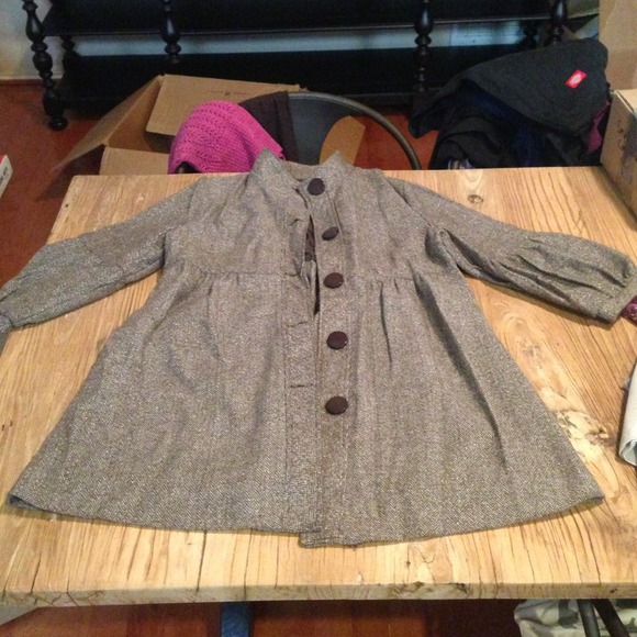 Classic, metallic houndstooth coat