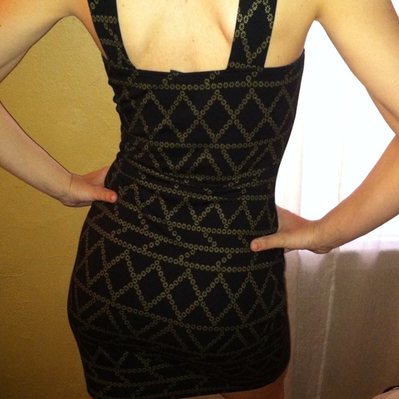 H&M Dress - Picture 2 of 2