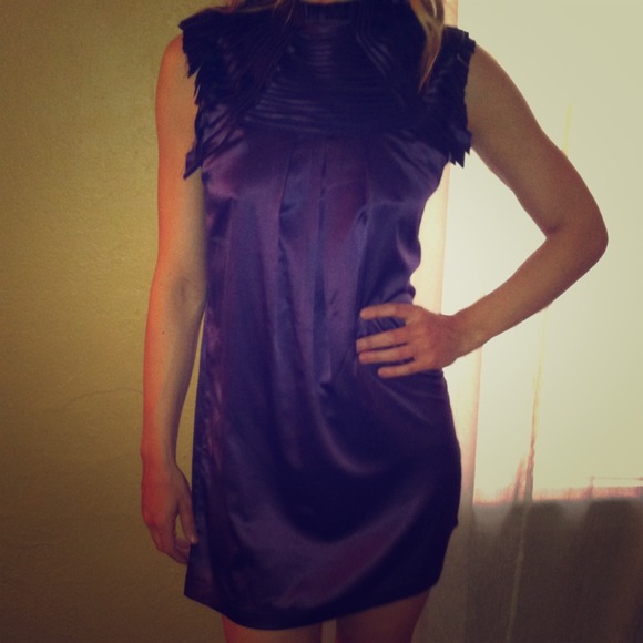 Formal silk-like dress