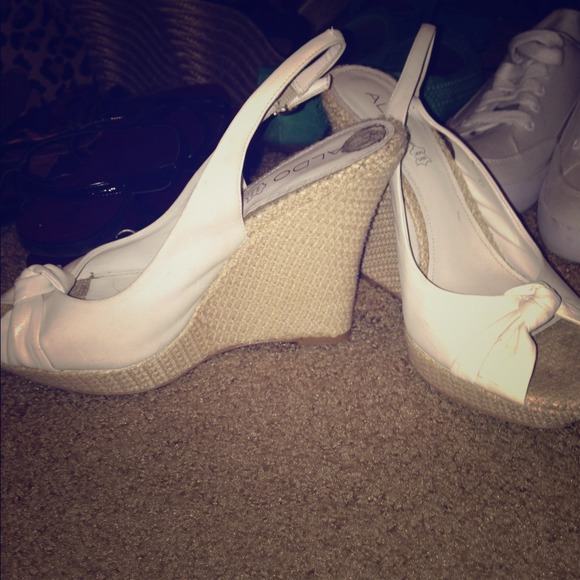 ALDO white wedges
