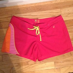 **SOLD in BUNDLE** Old Navy shorts