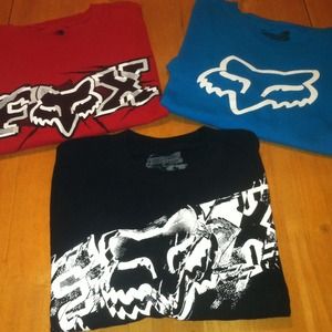 3 men's Fox T-shirts