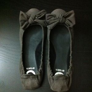 GUESS Flat Shoes