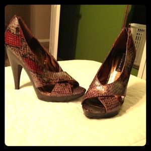 Reduced price!!!!Super sexy heels!