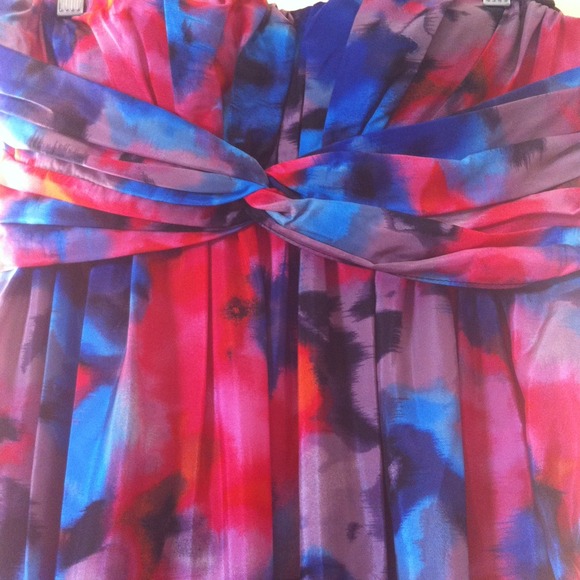 Floral. Long. Dress. 👗NEVER WORN - Picture 2 of 4