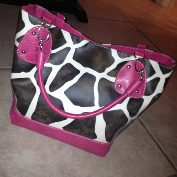 Pink and giraffe print purse