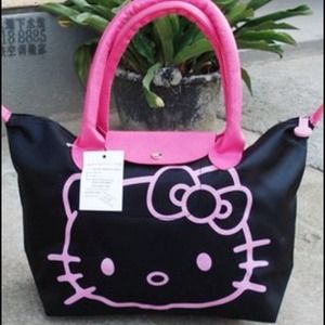 The cutest Hello Kitty Bag ever!