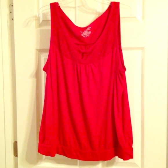 ⭐Sold⭐Red top with lace yoke