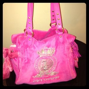 REDUCED-Juicy Couture Daydreamer- dragon pink