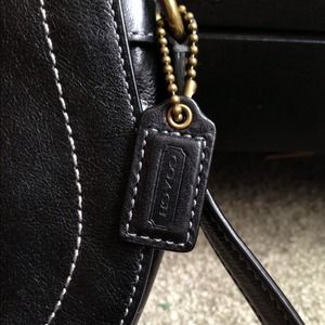 💚Reserved 4 Akymeron💚 Coach crossbody