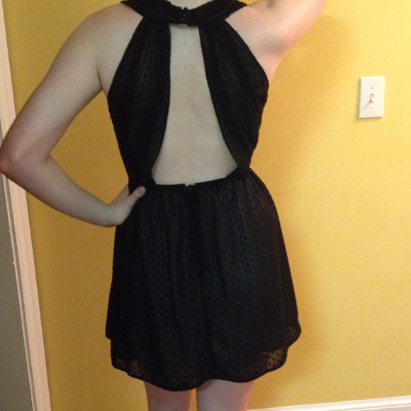 The perfect LBD! - Picture 2 of 2