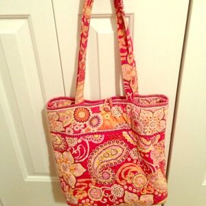 Vera Bradley Tote