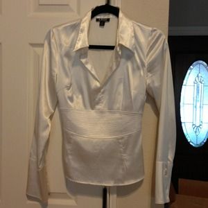 **❌SOLD❌** Silky long sleeve top