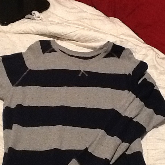 Old navy mens sweater
