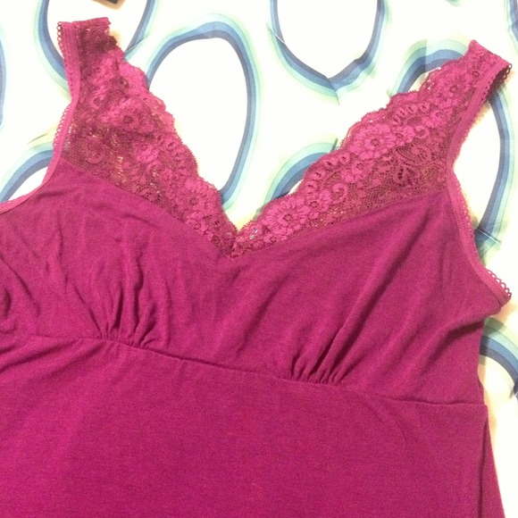 Express Cami - Picture 2 of 4