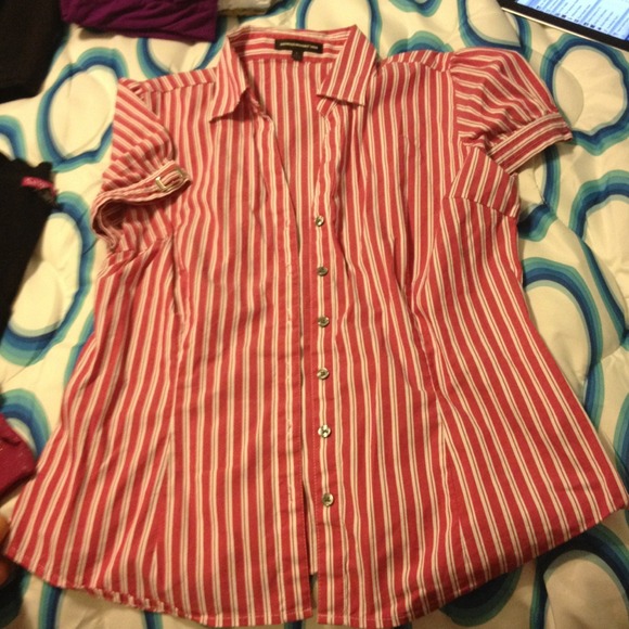 Express Women's Buttonup Top