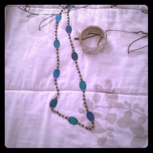 Vintage necklace/silver bangle