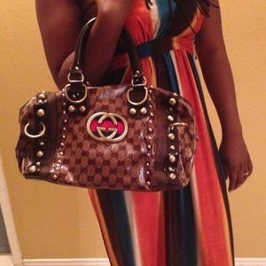 Faux Gucci handbag!