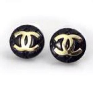 💄Chanel Earrings💄