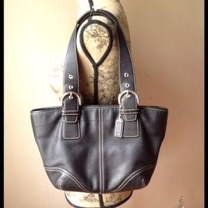 SOLD***Coach leather tote