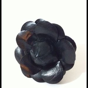 KUTE Stretch Rings "Leather Flower"