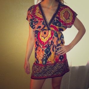 RESERVED!!!!!! Floral/pattern Dress