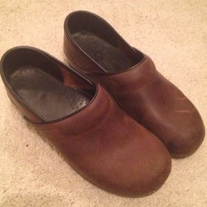 Brown Danskos