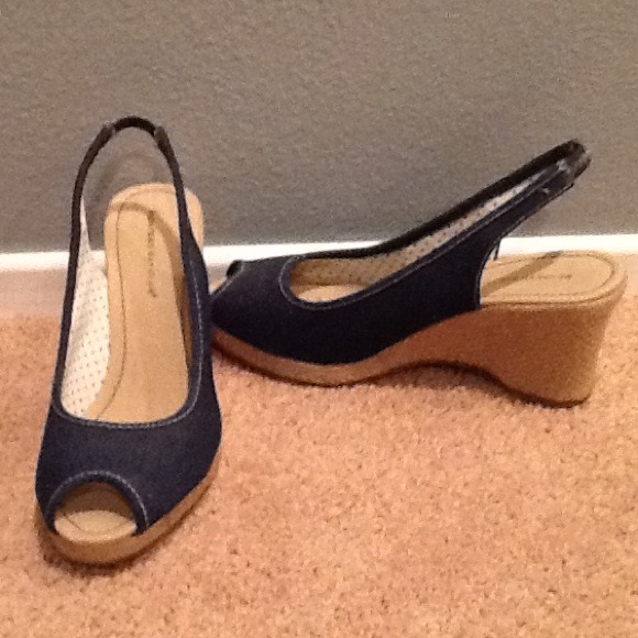 Wedges - Picture 2 of 4