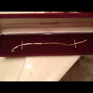 10k gold bracelet.