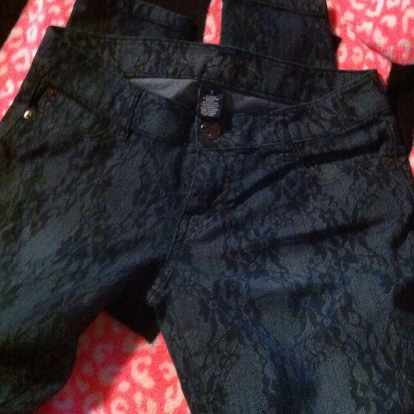 Never worn! - Picture 1 of 2