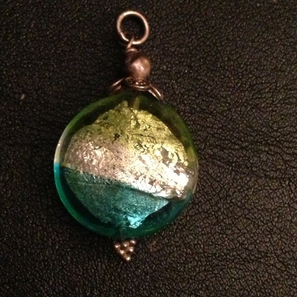 💞 MULTI COLOR GLASS CHARM💞