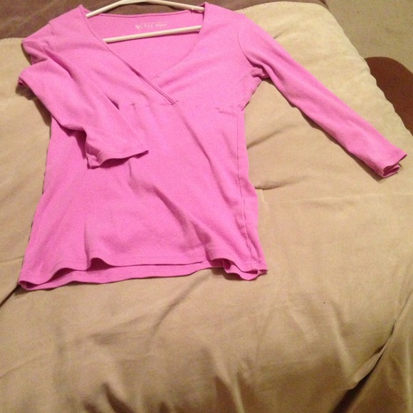 Women's medium empire waist top