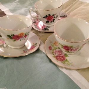 Set of three tea cups