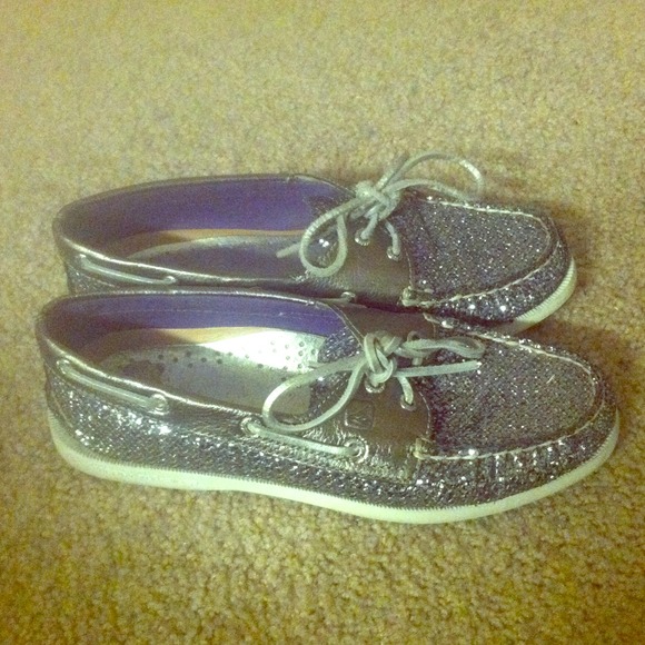 Silver sequin Sperrys!