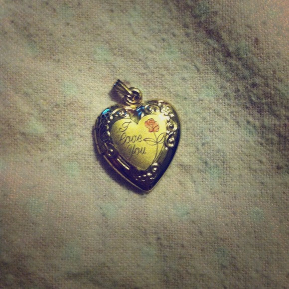 Very pretty I Love You Locket bundle
