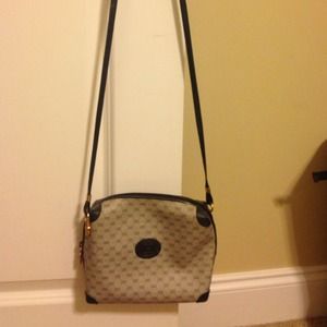 Vintage Gucci shoulder bag