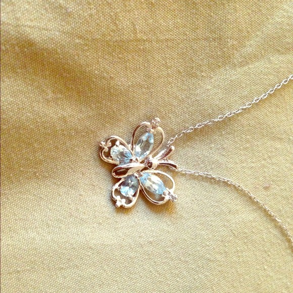 Necklace - Picture 1 of 2