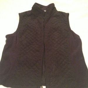*HOLD* Black Columbia vest, sz M,